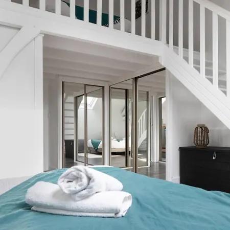 Le Loft Des Artistes - Repas & Vins Possibles Sur Demande 公寓 圣特萨维内