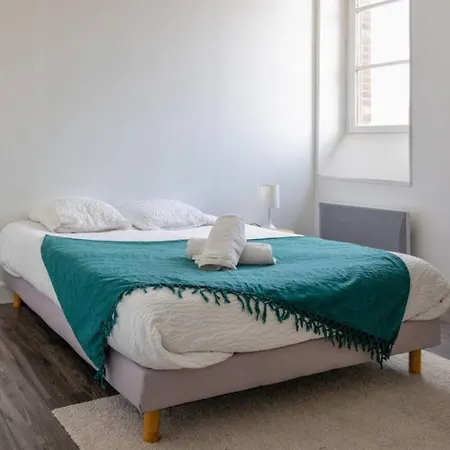 Le Loft Des Artistes - Repas & Vins Possibles Sur Demande 公寓 圣特萨维内